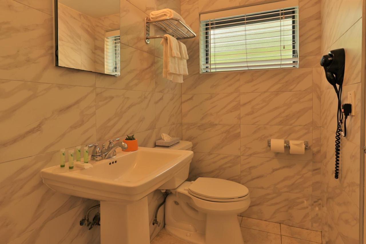 Galt Villas Hotel Fort Lauderdale Bagian luar foto