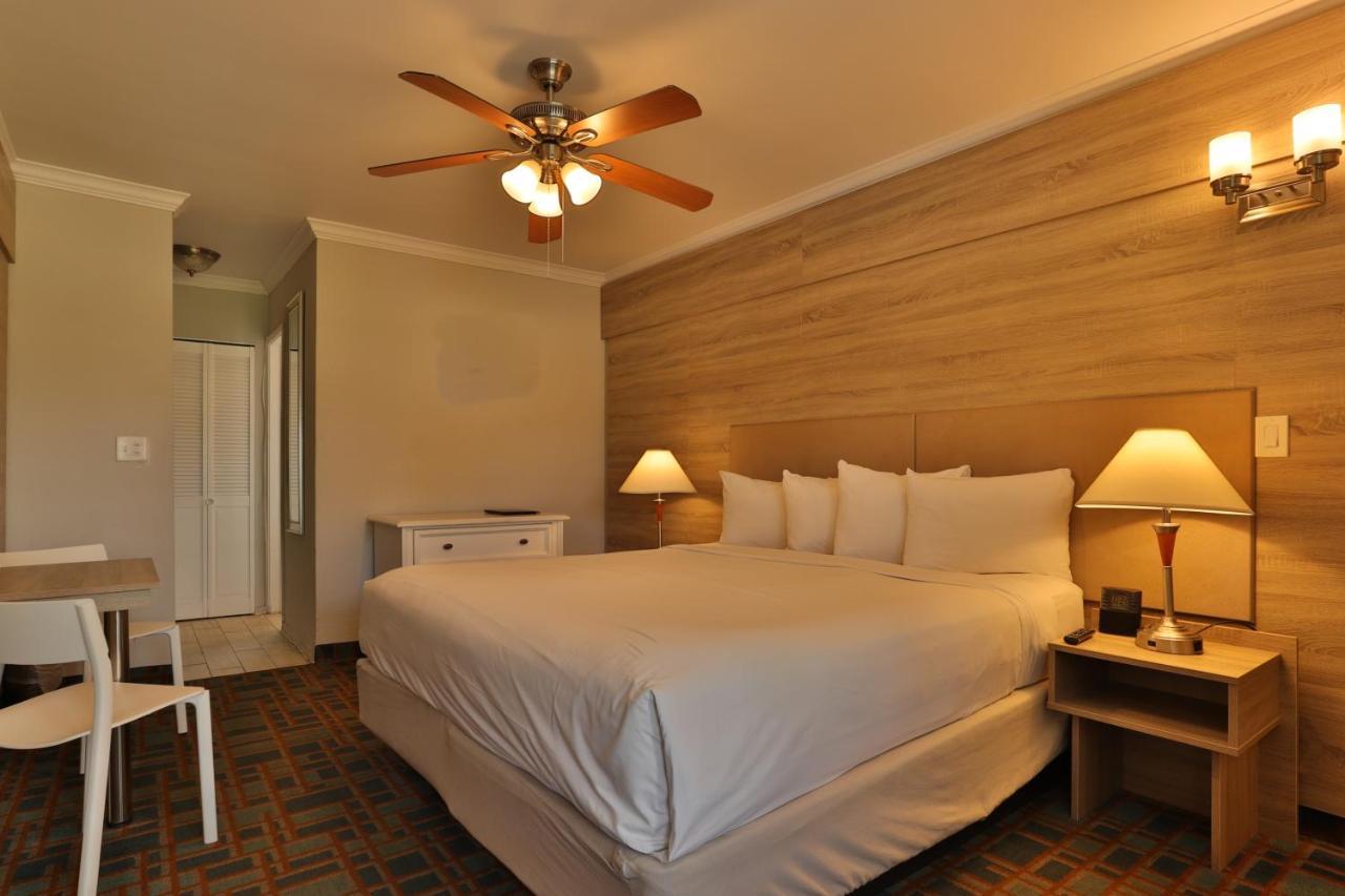 Galt Villas Hotel Fort Lauderdale Bagian luar foto