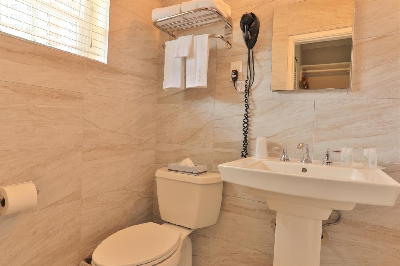 Galt Villas Hotel Fort Lauderdale Bagian luar foto